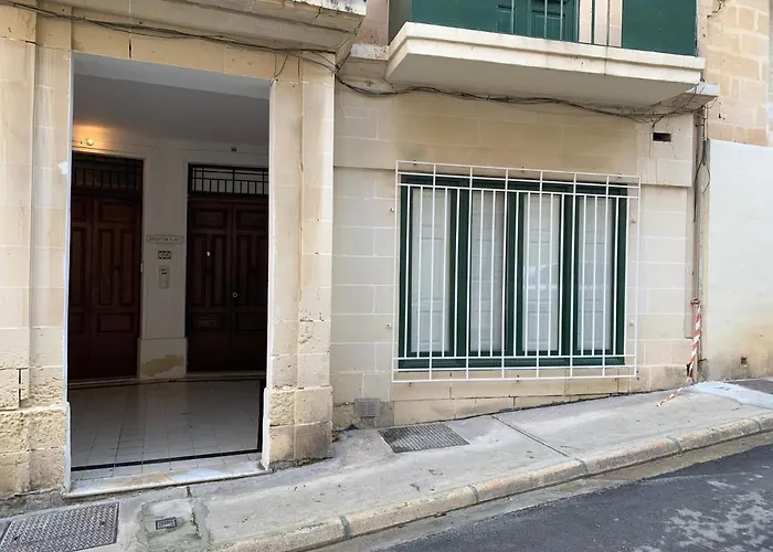 4 Bedroom Apartment Near Sliema Seafront
