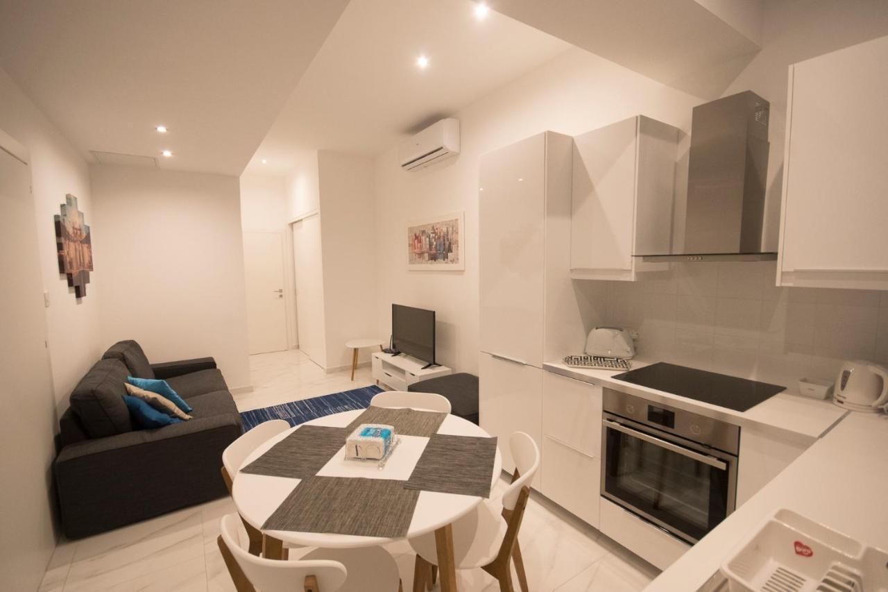 Appartement 4 Bedroom Near Seafront