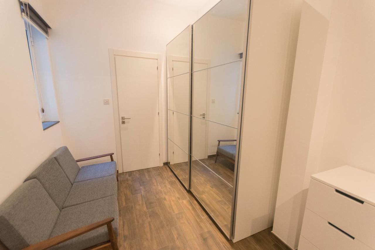 4 Bedroom Near Seafront * Sliema